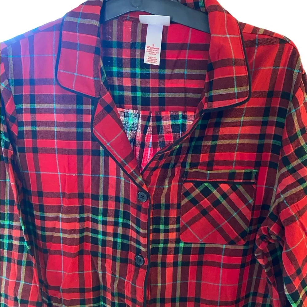 Red Plaid Button-Up Night Shirt - Picture 3 of 4